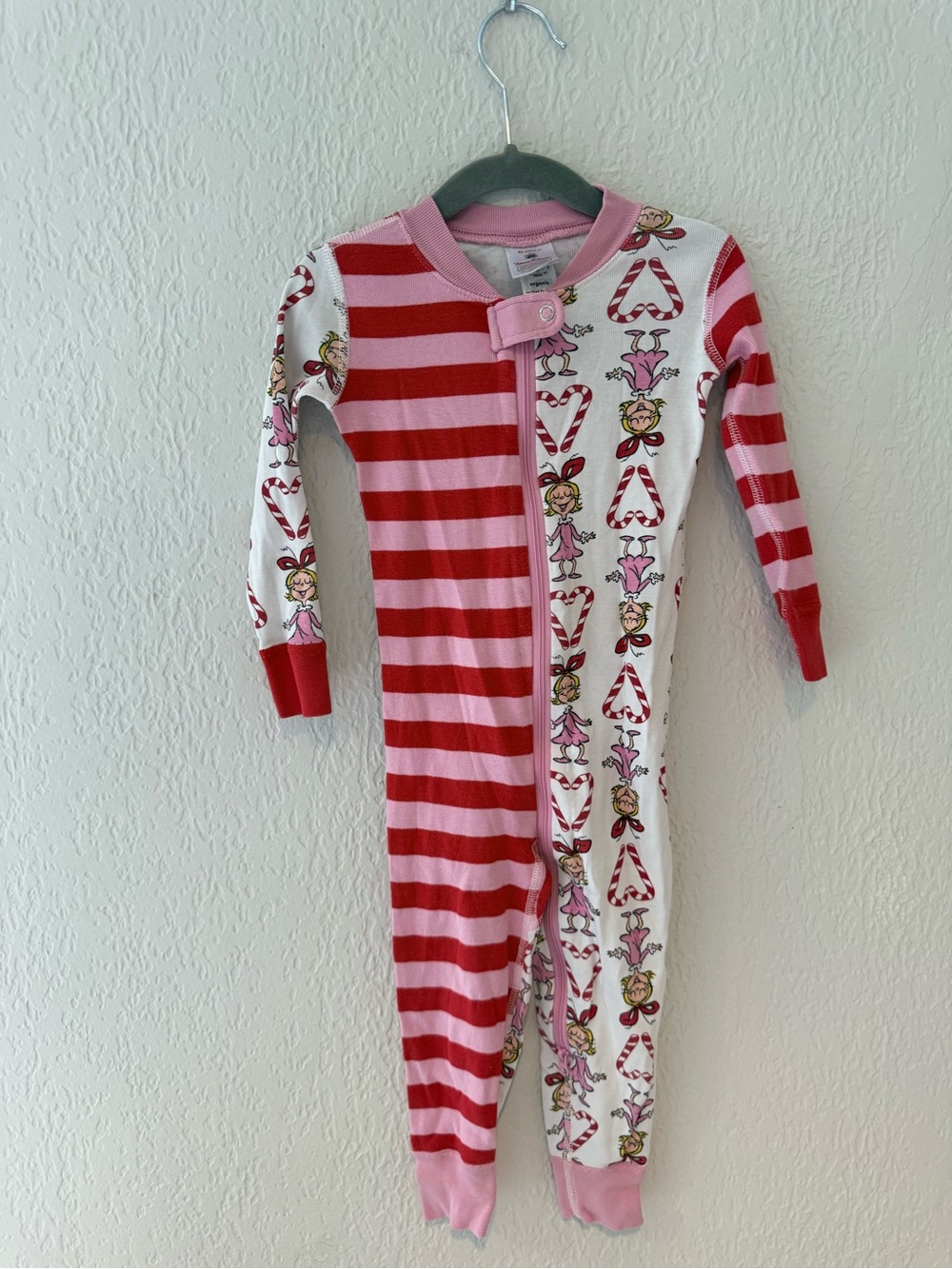 Hanna Andersson Red and Pink Candy Stripe & Cindy Lou One-Piece Pajamas